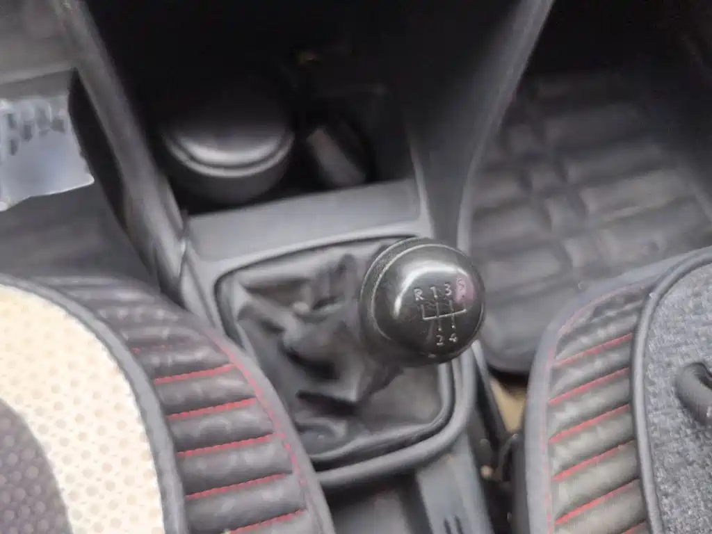Volkswagen Santana — миниатюра 7