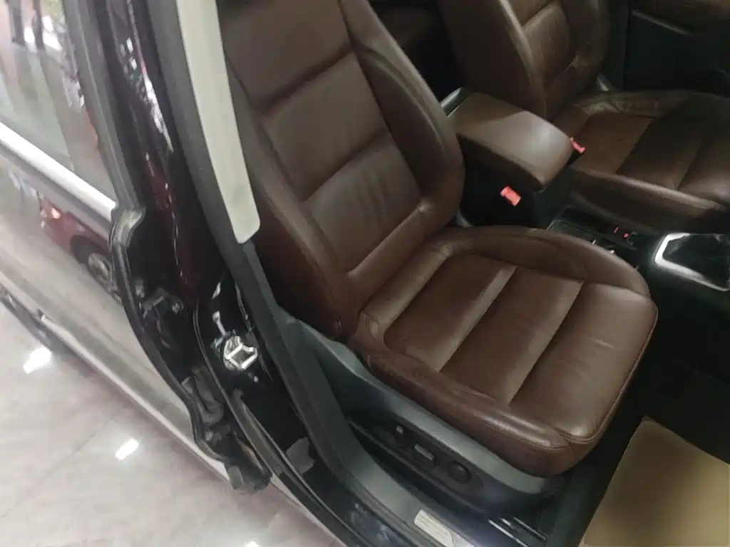 Volkswagen Tiguan — миниатюра 25