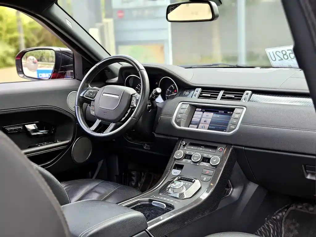 Land Rover Evoque (Import) — миниатюра 15