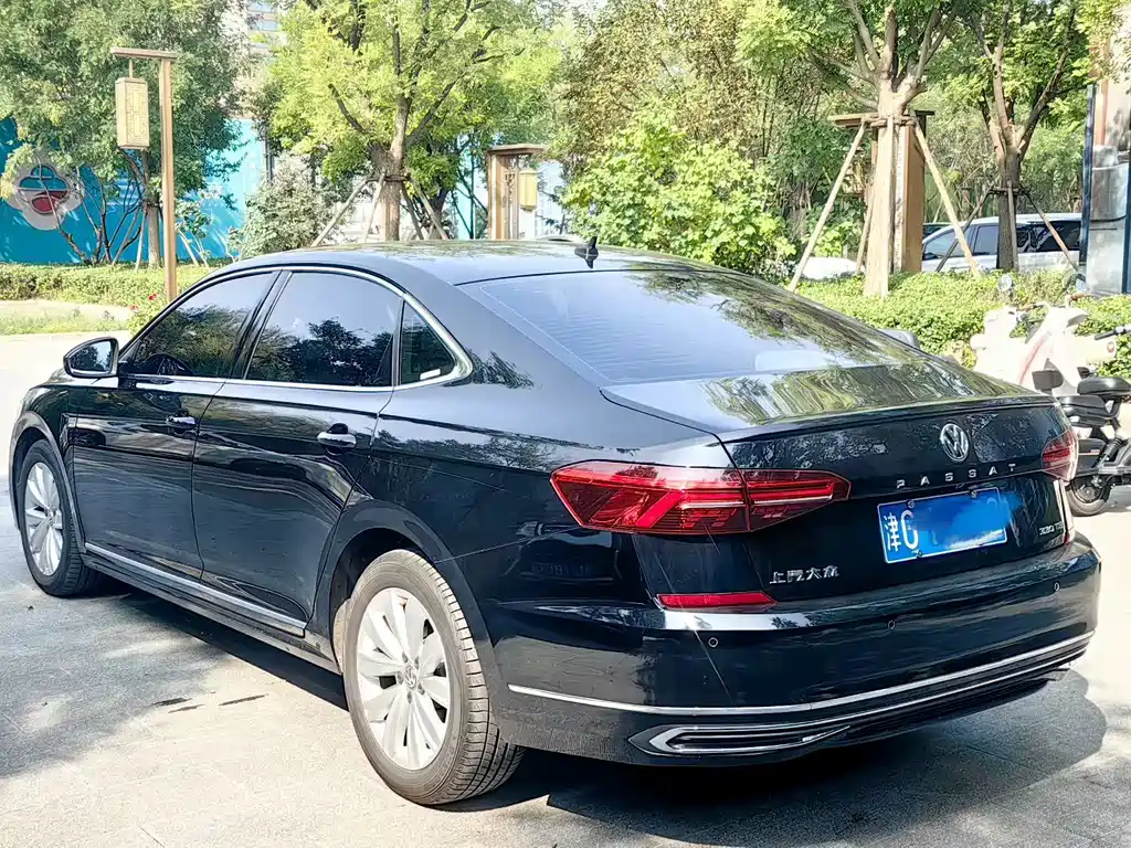 Volkswagen Passat — миниатюра 5