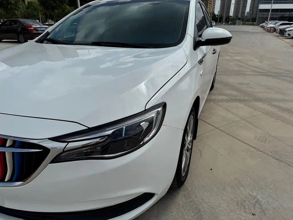 Buick Excelle — миниатюра 16