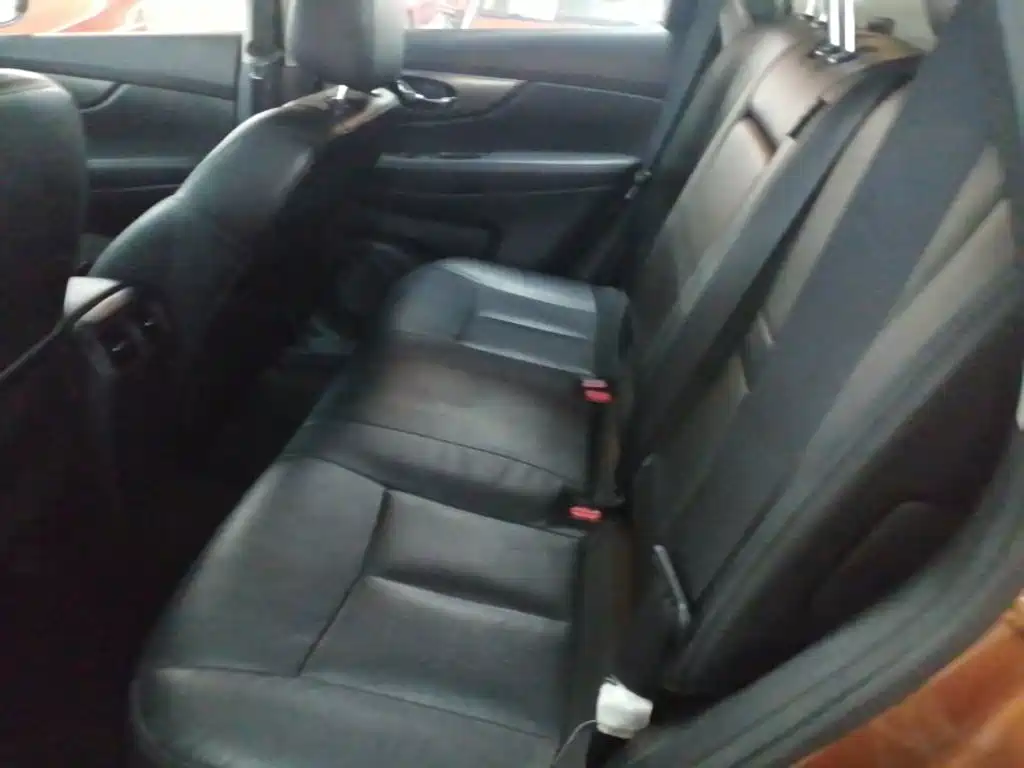 Nissan X-Trail — миниатюра 17