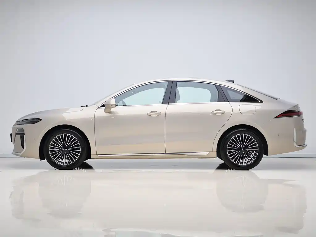 Roewe M7 DMH — миниатюра 7