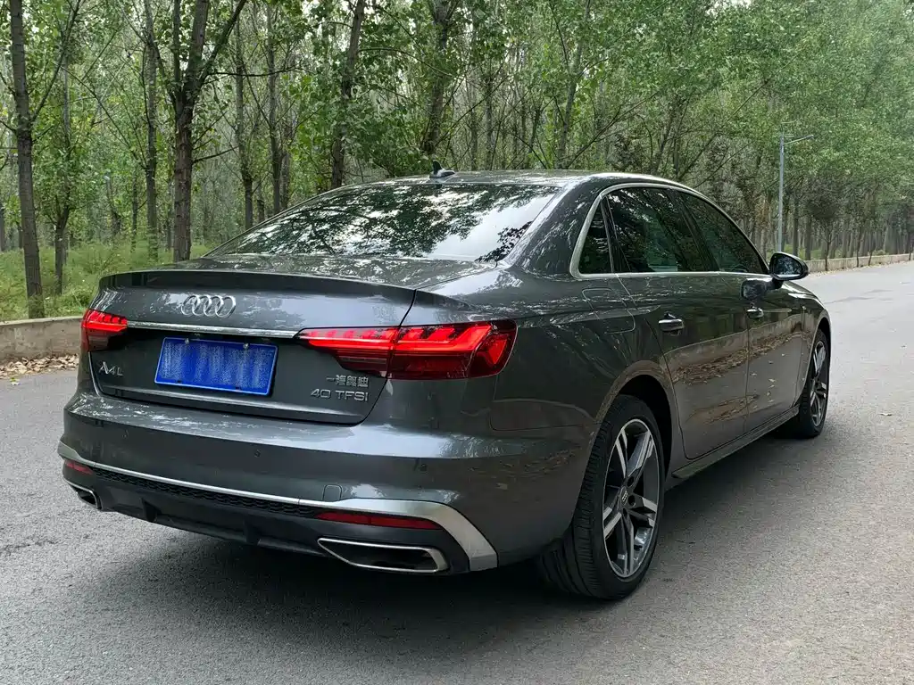 Audi A4L — миниатюра 10