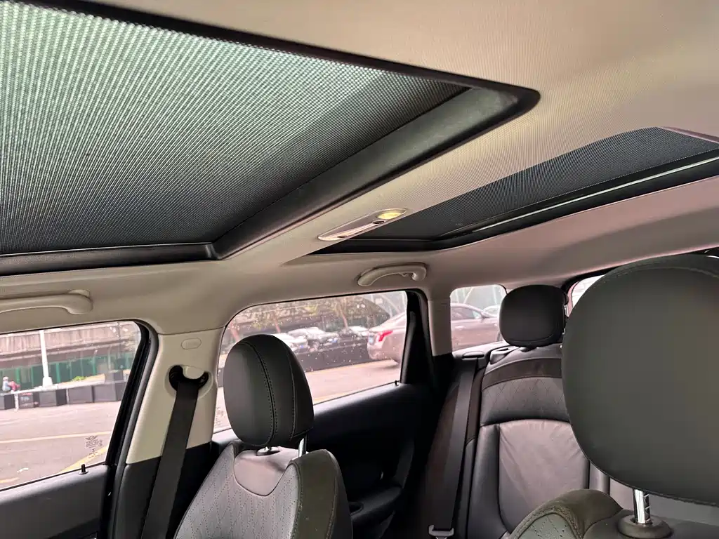 MINI Mini Clubman — миниатюра 8