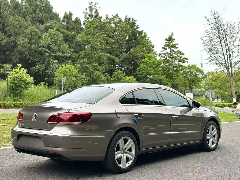 Volkswagen CC — миниатюра 9