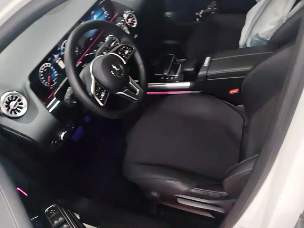 Mercedes-Benz B-Class — миниатюра 15