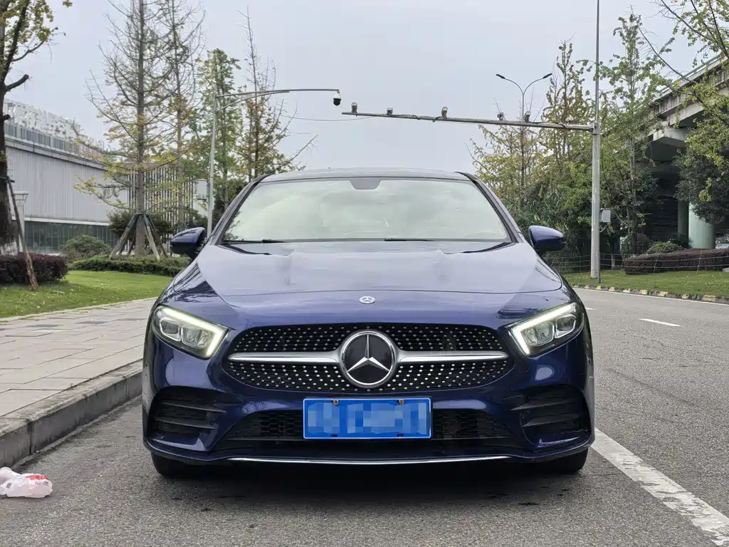 Mercedes-Benz A-Class — миниатюра 7