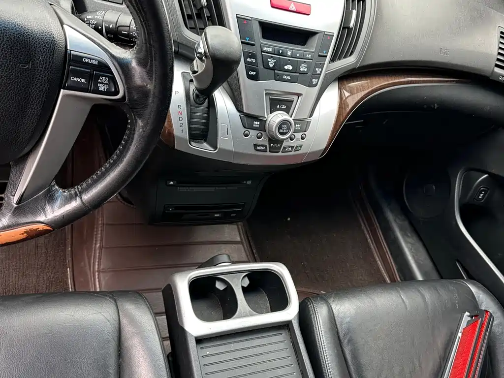 Honda Odyssey — миниатюра 8