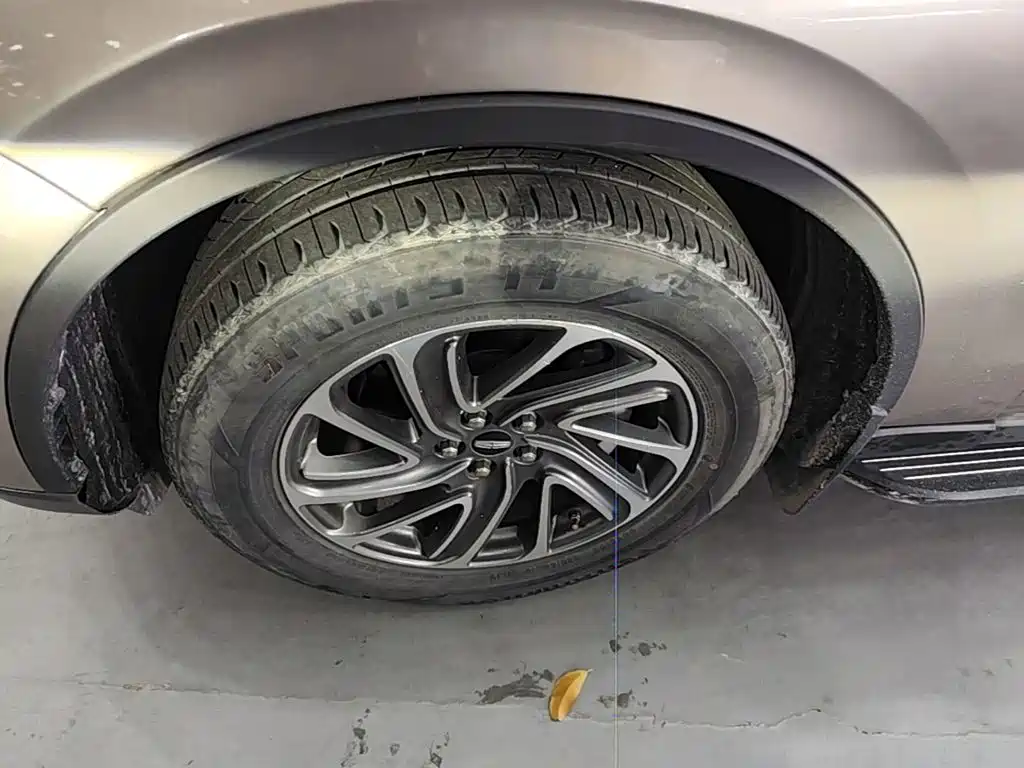 Lincoln Aviator (Import) — миниатюра 23