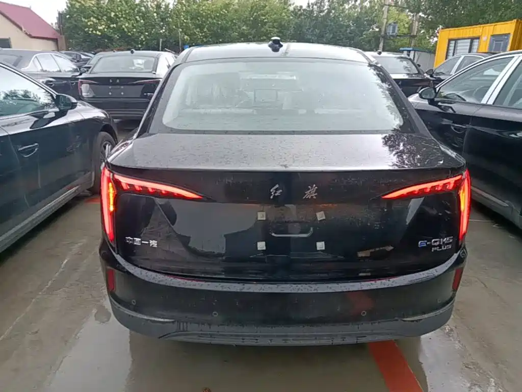 Hongqi E-QM5 2025 610km PLUS