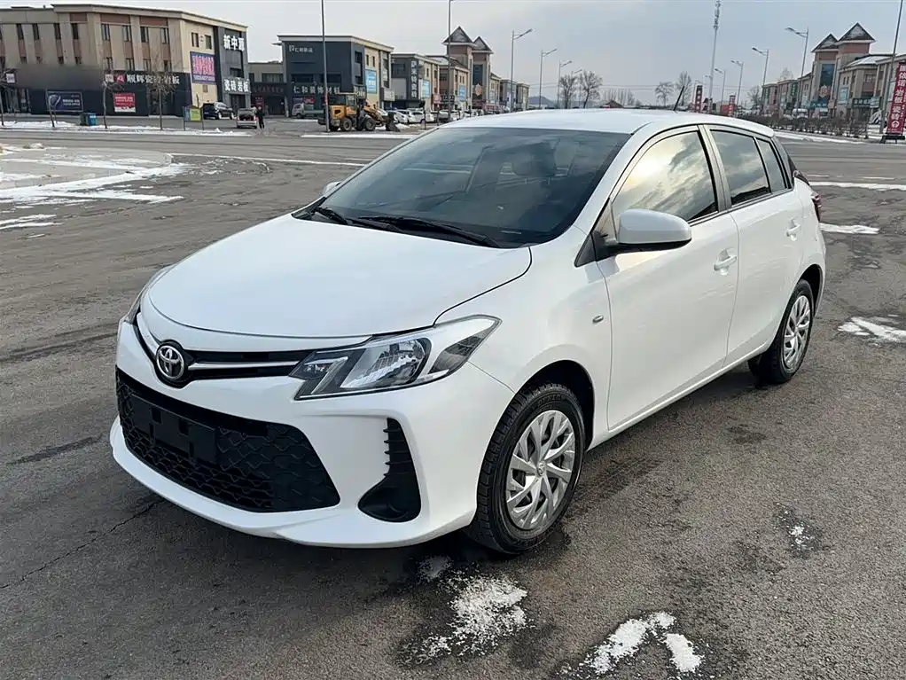 TOYOTA VIOS FS