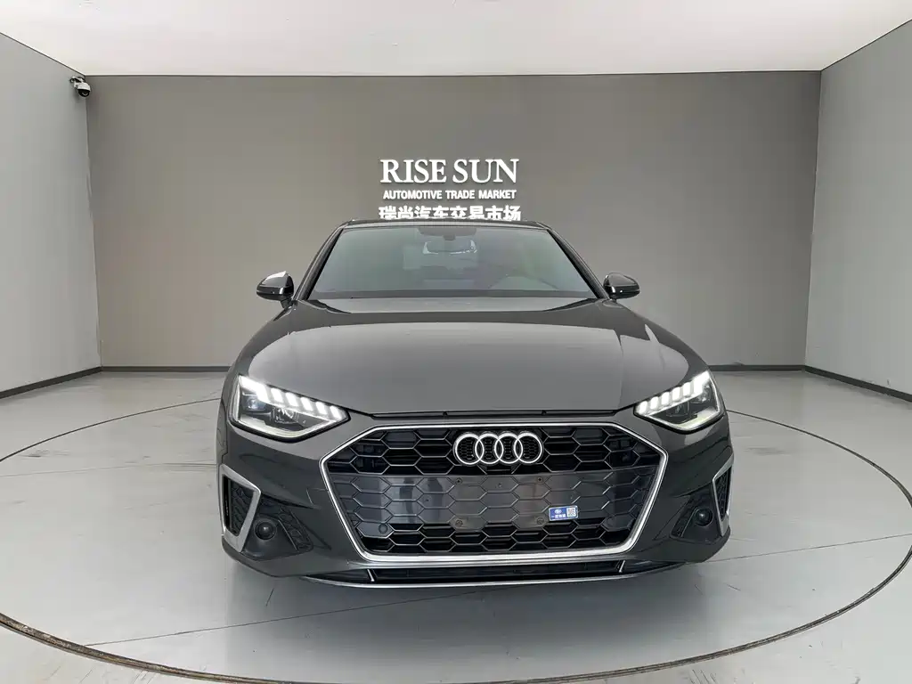 Audi A4L — миниатюра 2