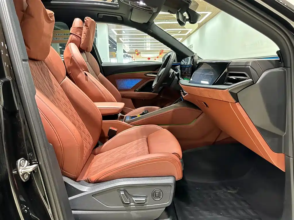 Audi Q5L — миниатюра 17