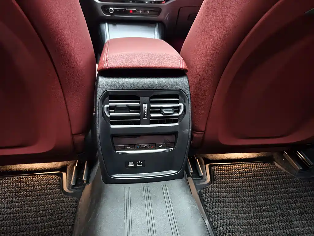 BMW 3 Series — миниатюра 11
