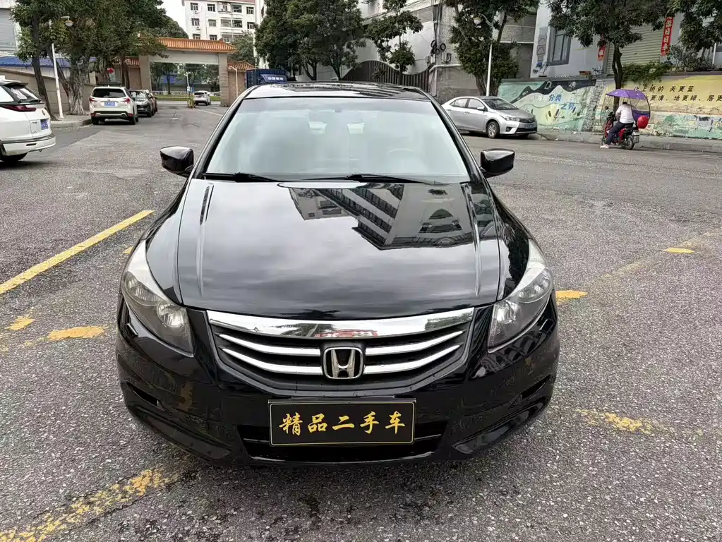 Honda Accord — миниатюра 2