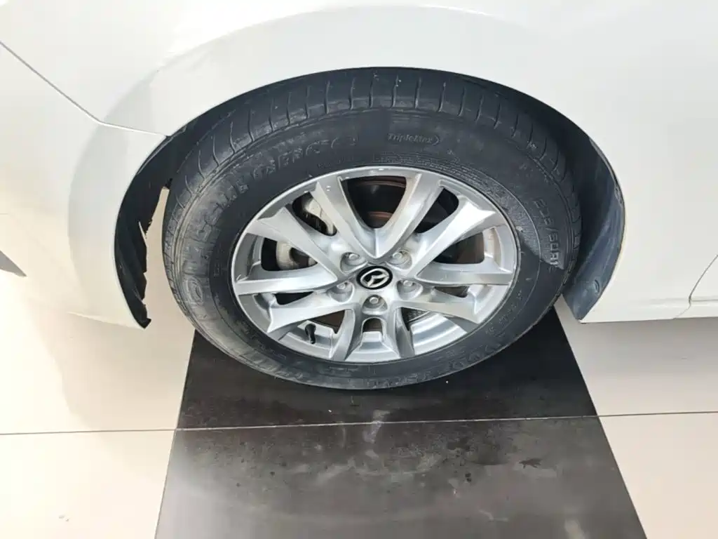 Mazda 3 Axela — миниатюра 25