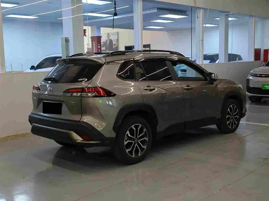 Toyota Frontlander — миниатюра 3