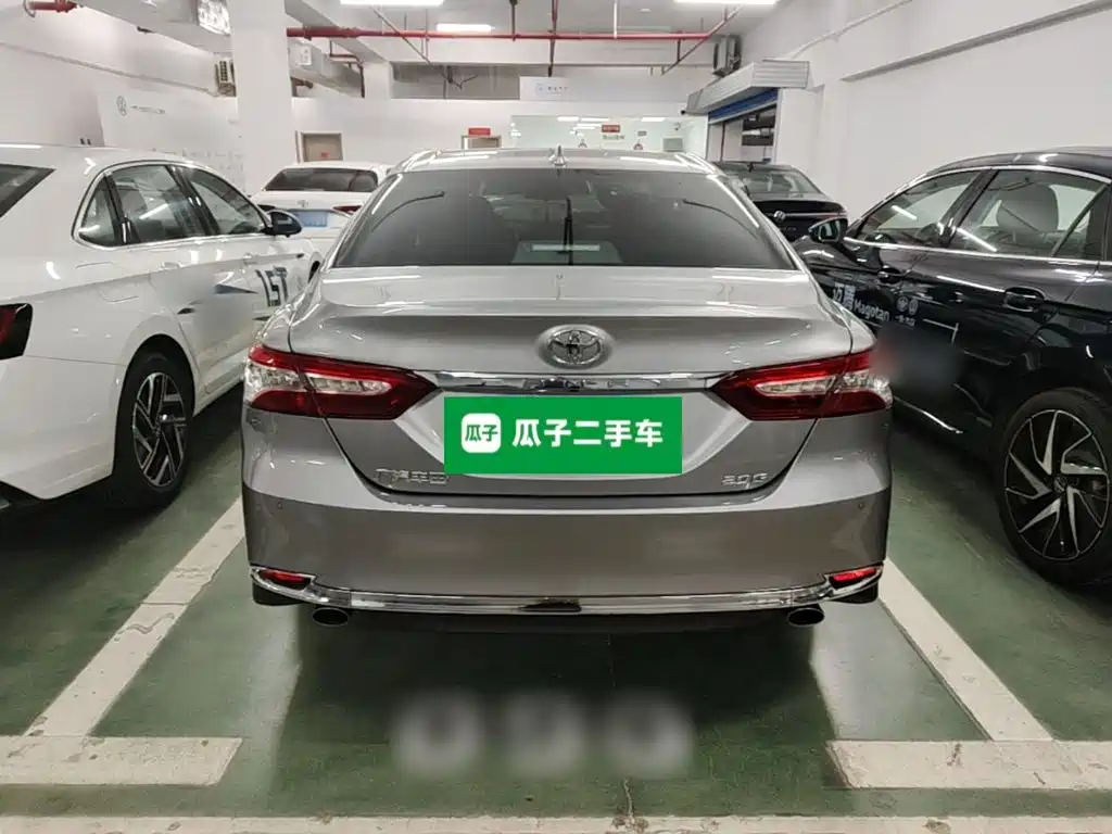 Toyota Camry — миниатюра 6