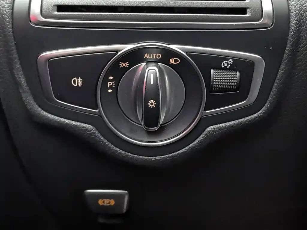 Mercedes-Benz GLC — миниатюра 21