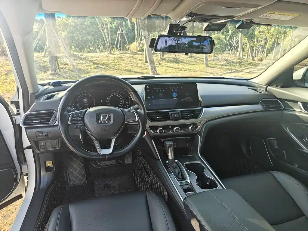 Honda Accord 2022 260TURBO Luxury