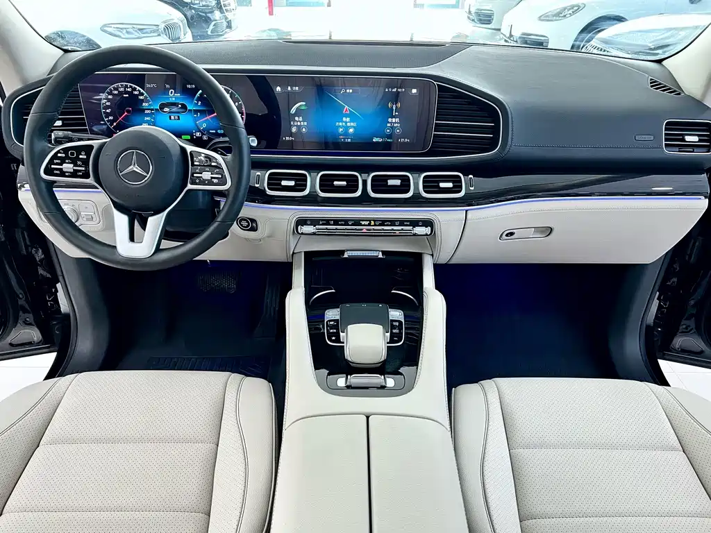 Mercedes-Benz GLS — миниатюра 9