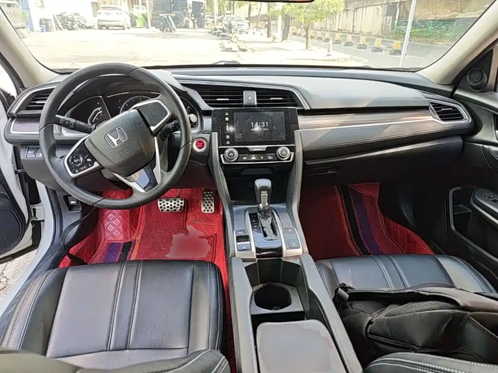 Honda Civic — миниатюра 10