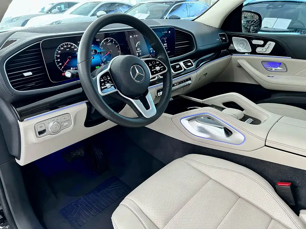 Mercedes-Benz GLS — миниатюра 7