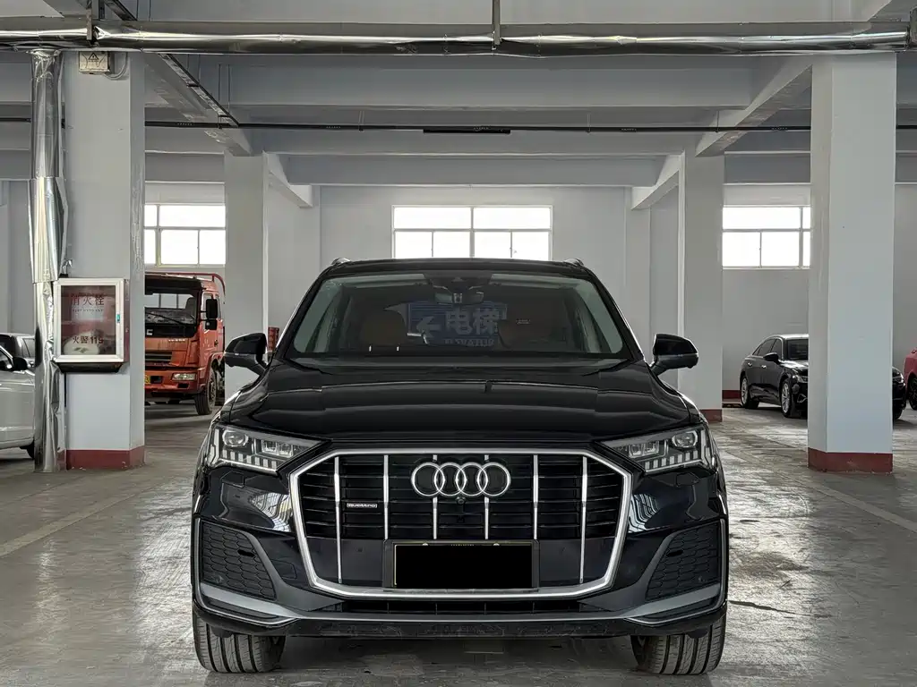 Audi Q7 2021