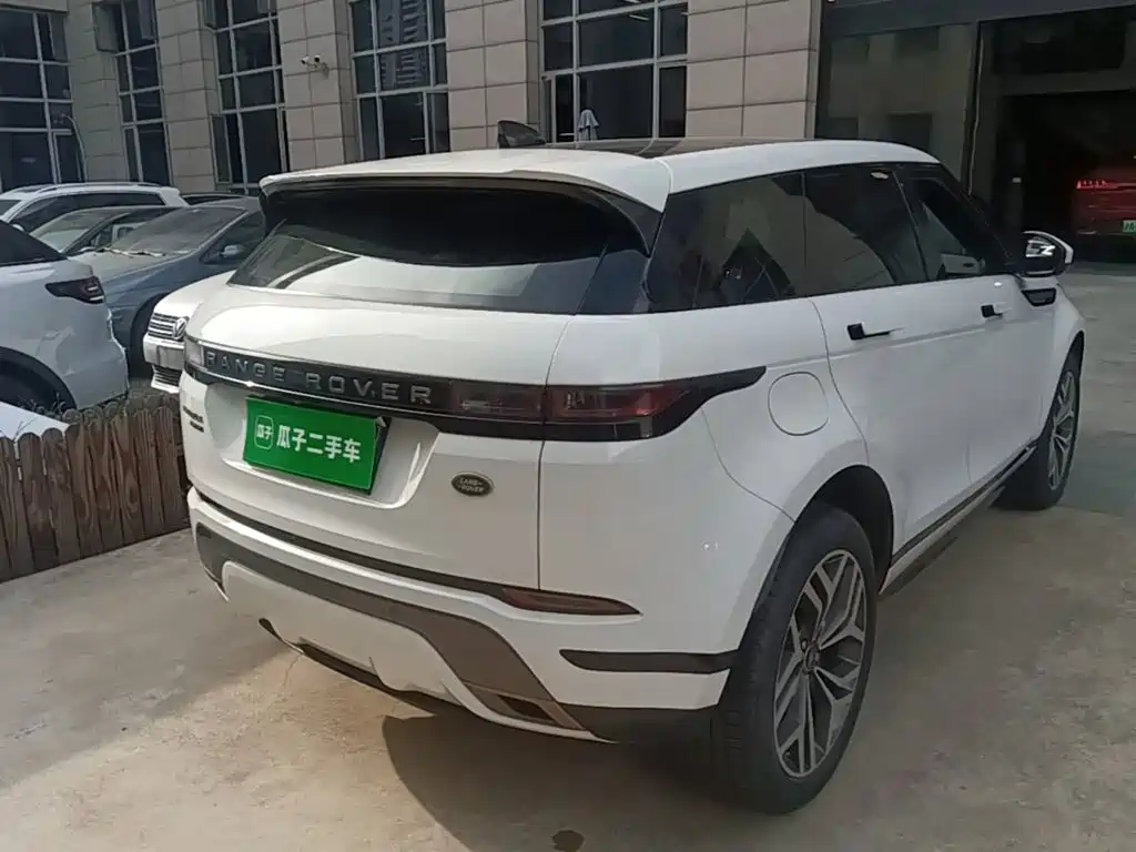 Land Rover Evoque — миниатюра 7
