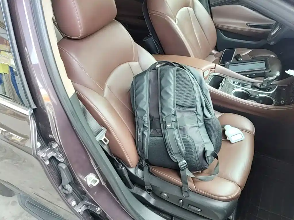 Buick Envision Plus — миниатюра 25