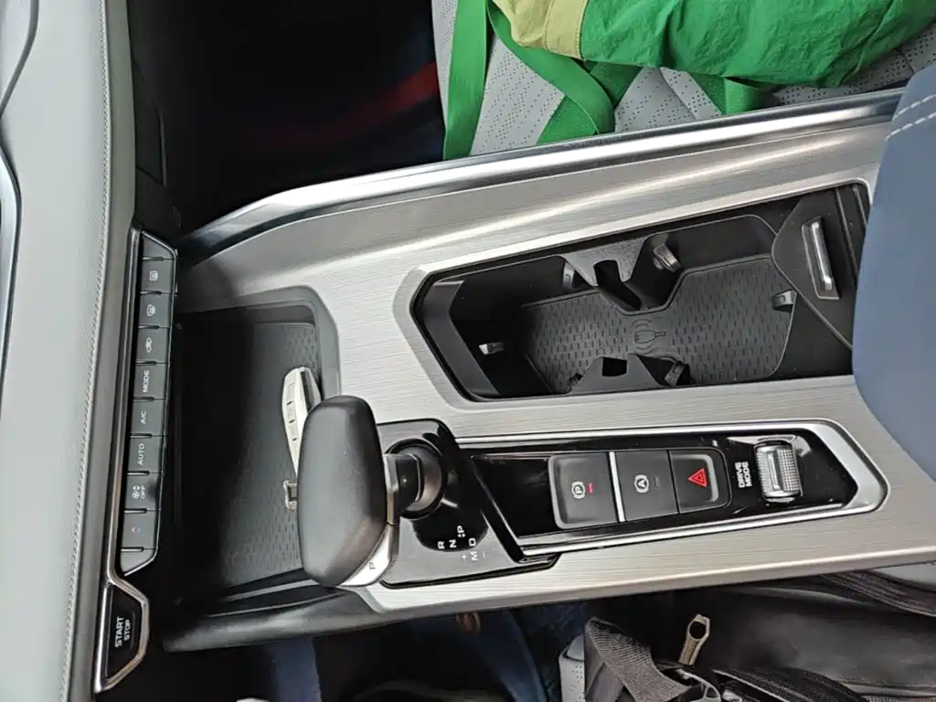Geely Xingrui — миниатюра 14