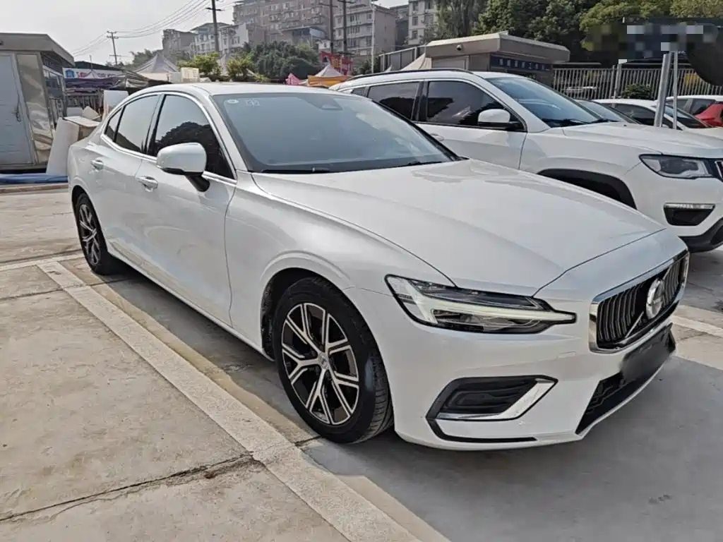 Volvo S60 — миниатюра 4