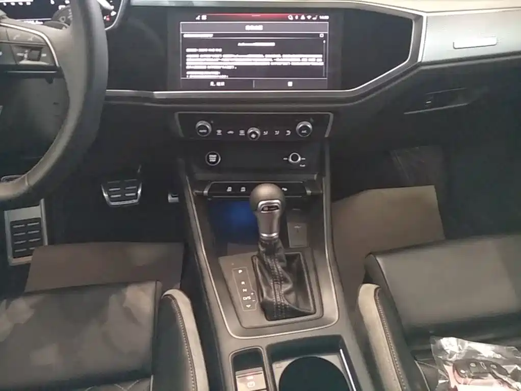 Audi Q3 — миниатюра 14