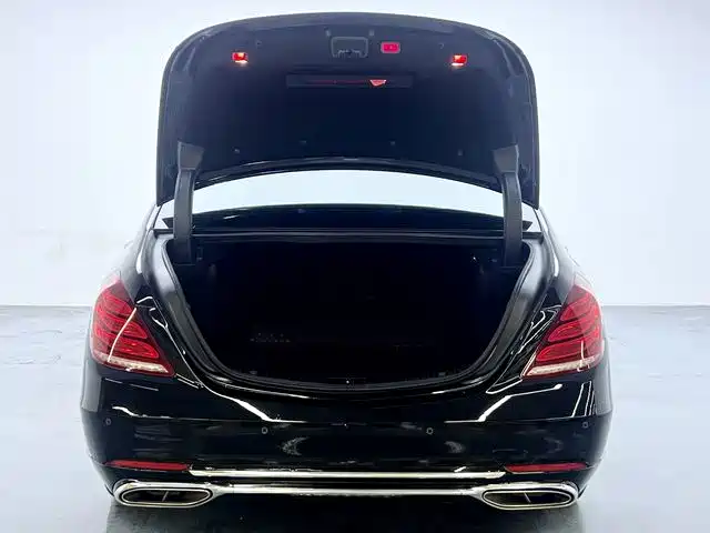 Mercedes-Benz S-Class — миниатюра 9