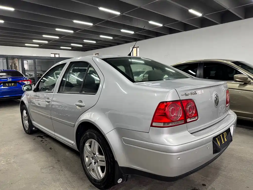 Volkswagen Bora — миниатюра 4