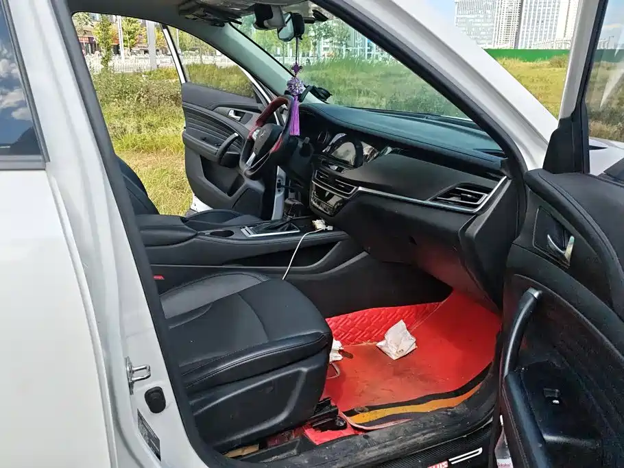 Changan CS35PLUS — миниатюра 8