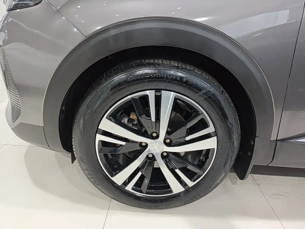 Peugeot 4008 — миниатюра 23
