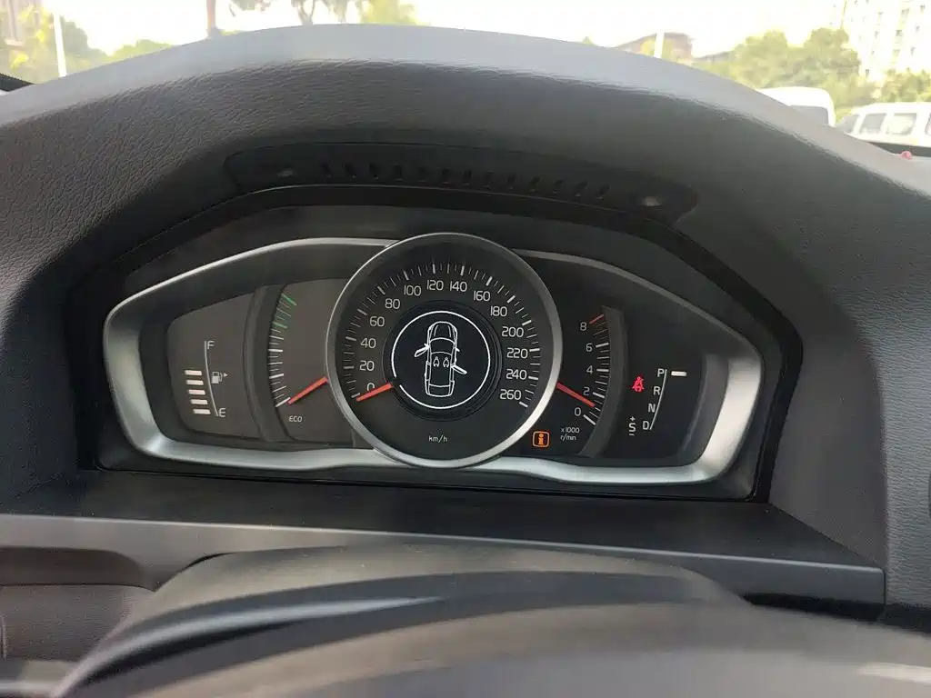 Volvo S60 — миниатюра 8