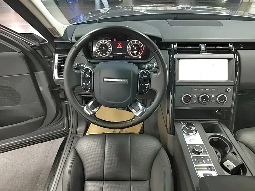 Land Rover Discovery — миниатюра 11