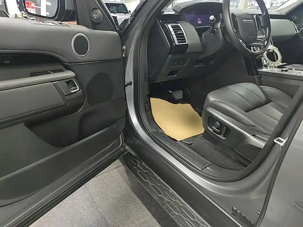Land Rover Discovery — миниатюра 16