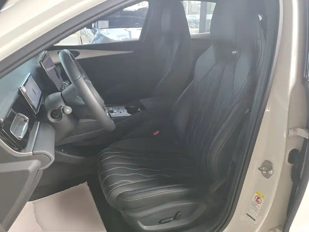 BYD Seal 06 — миниатюра 15
