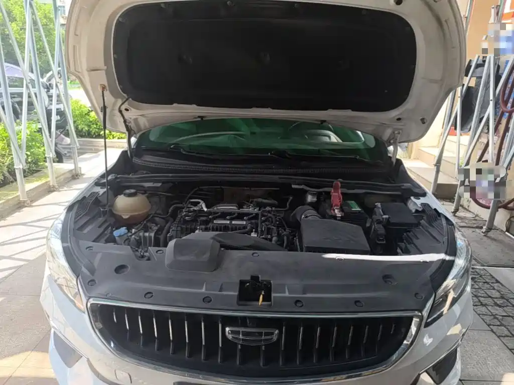 Geely Emgrand S — миниатюра 20