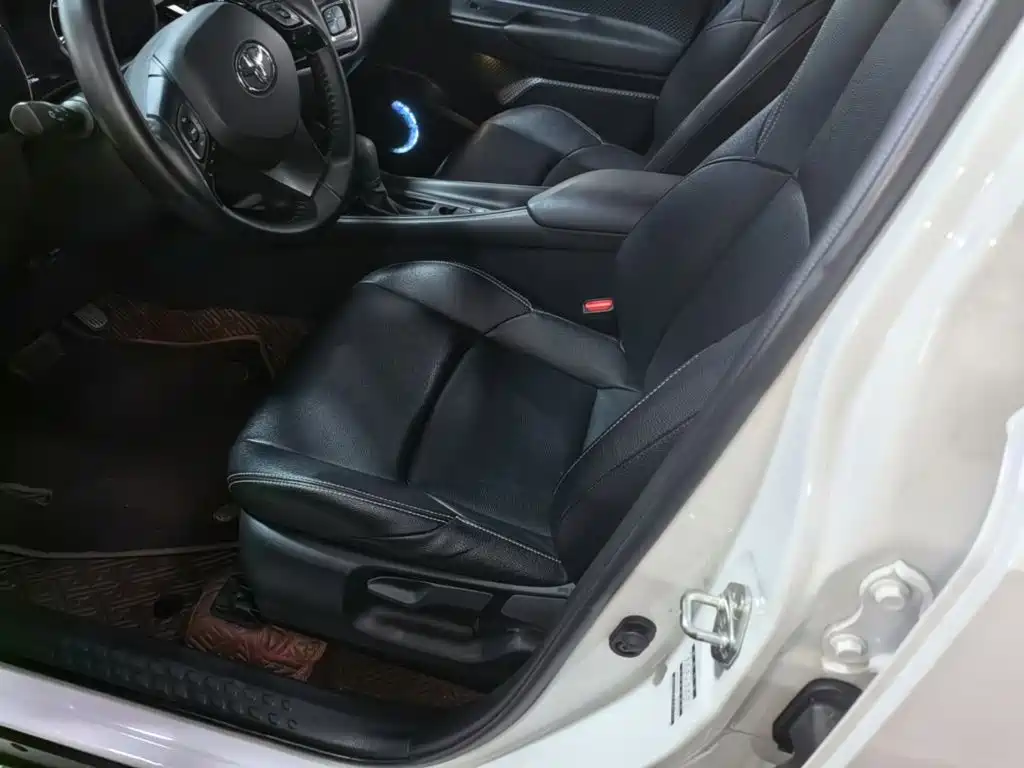 Toyota IZOA — миниатюра 15