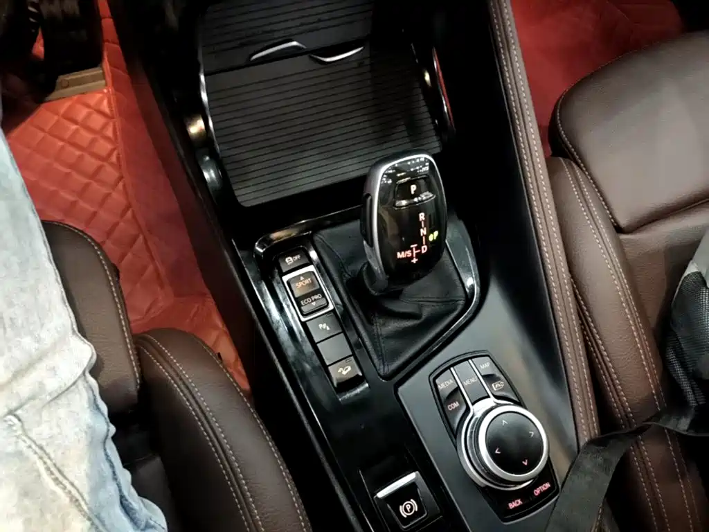 BMW X1 — миниатюра 14