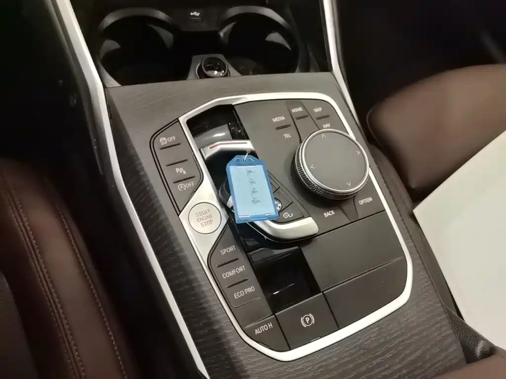 BMW 3 Series — миниатюра 19