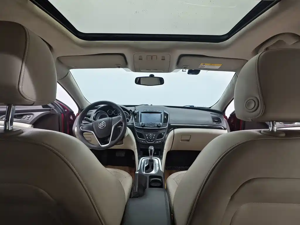 Buick Regal — миниатюра 10