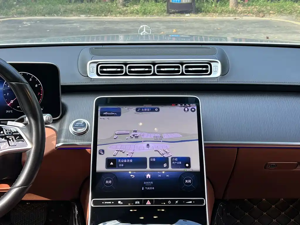 Mercedes-Benz S-Class — миниатюра 13