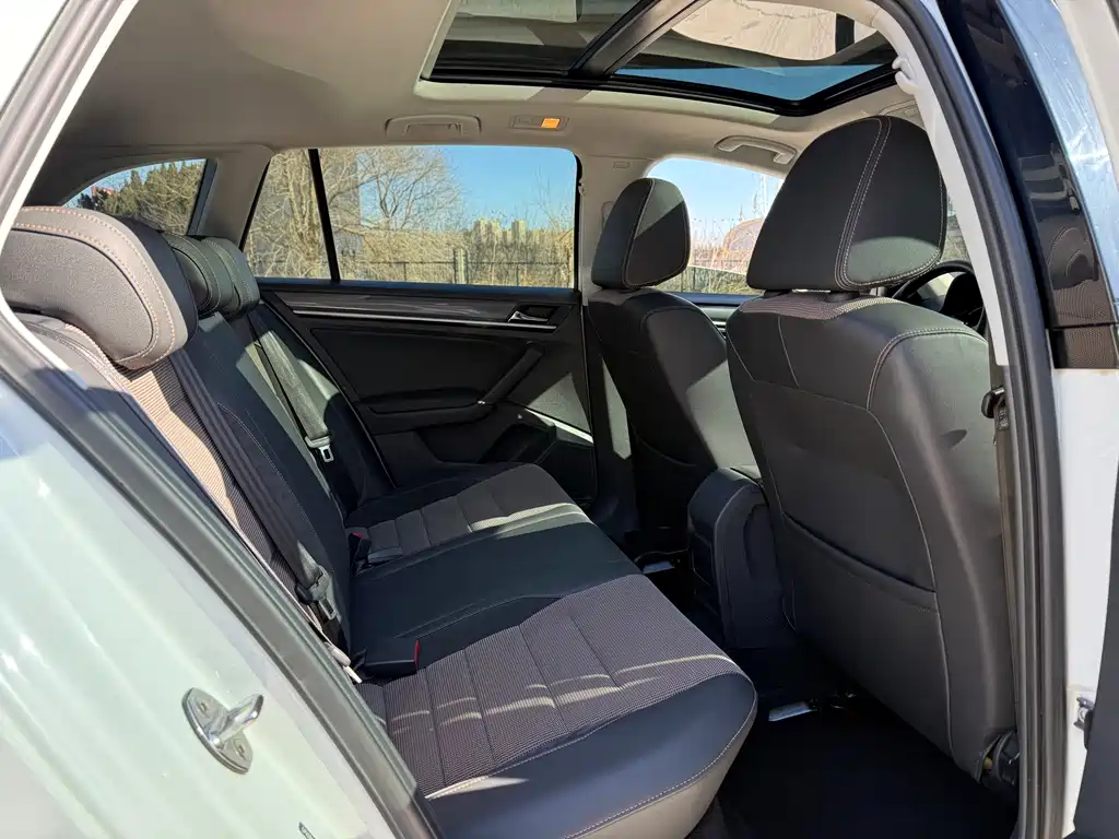 VOLKSWAGEN C TREK WEI COLLAR