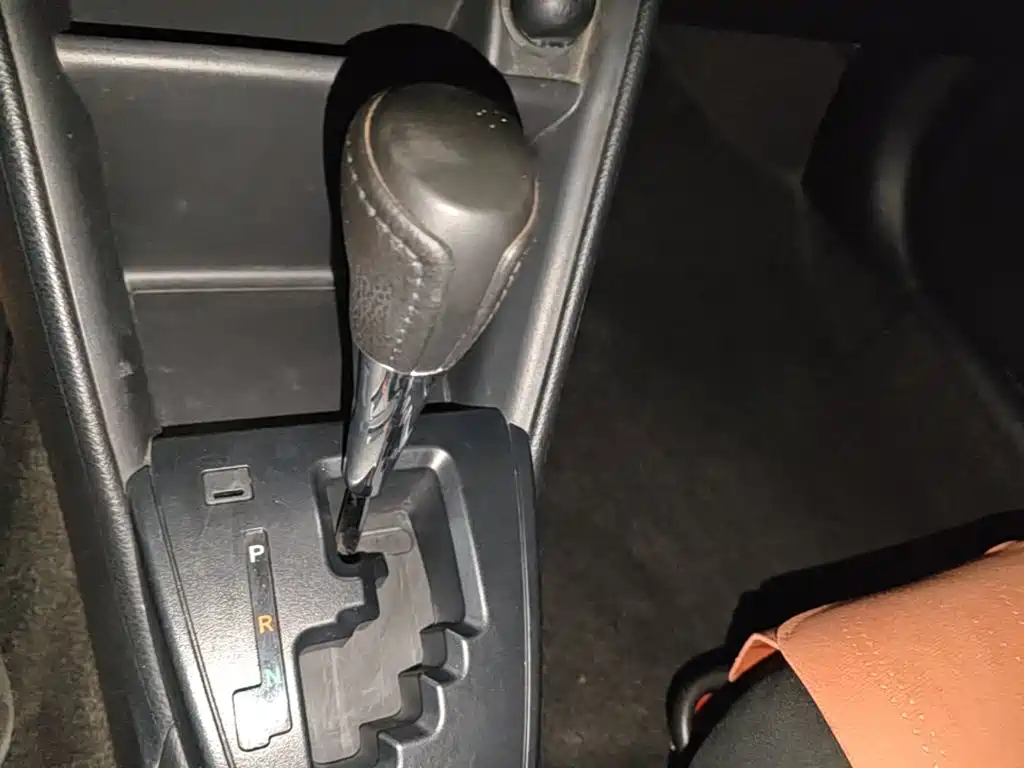 Toyota Yaris L — миниатюра 14